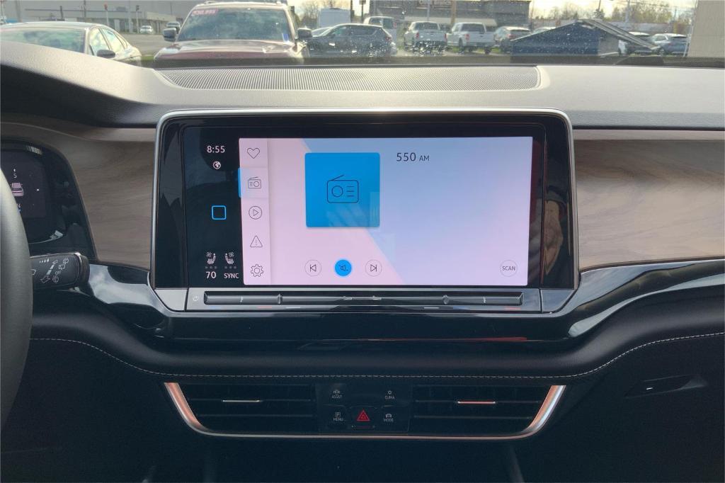 used 2024 Volkswagen Atlas car, priced at $28,895