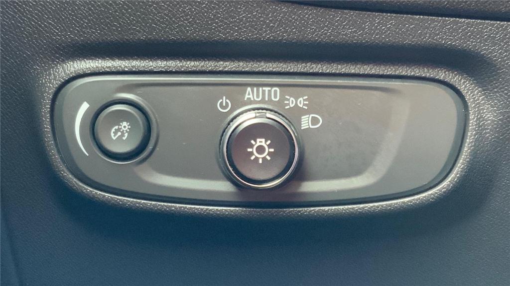 used 2024 Chevrolet Equinox car, priced at $23,795