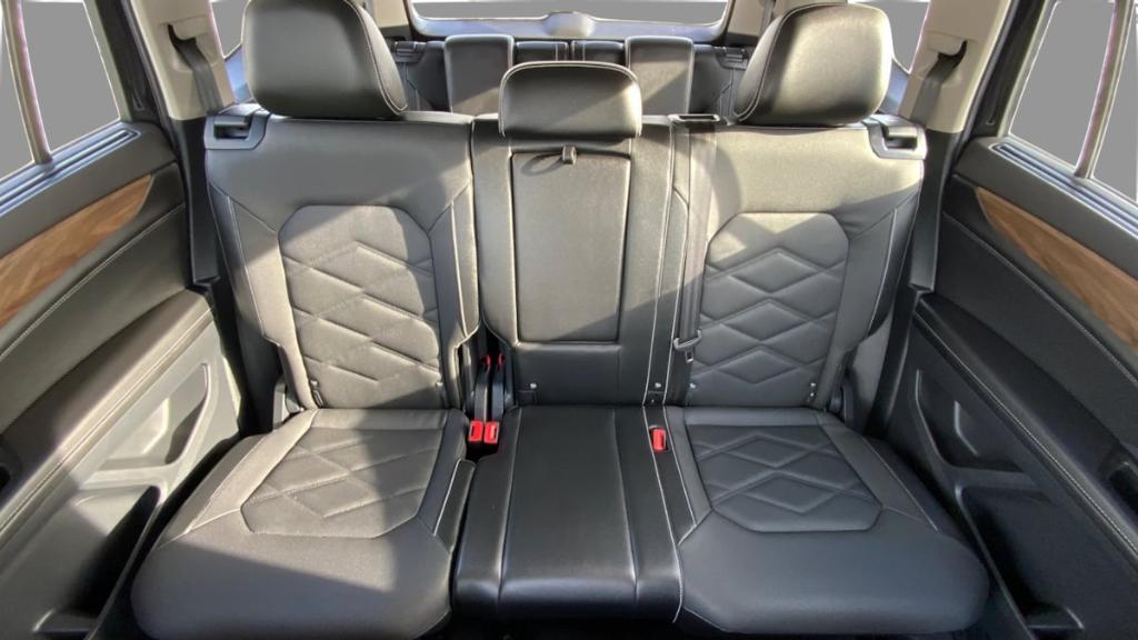 used 2024 Volkswagen Atlas car, priced at $30,495