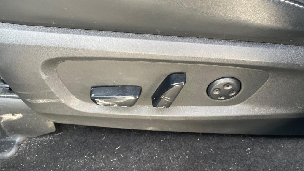 used 2023 INFINITI QX60 car, priced at $33,995