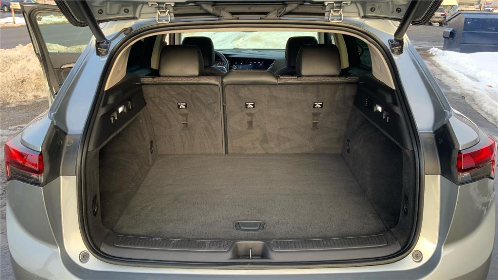 used 2023 Buick Envision car, priced at $26,295