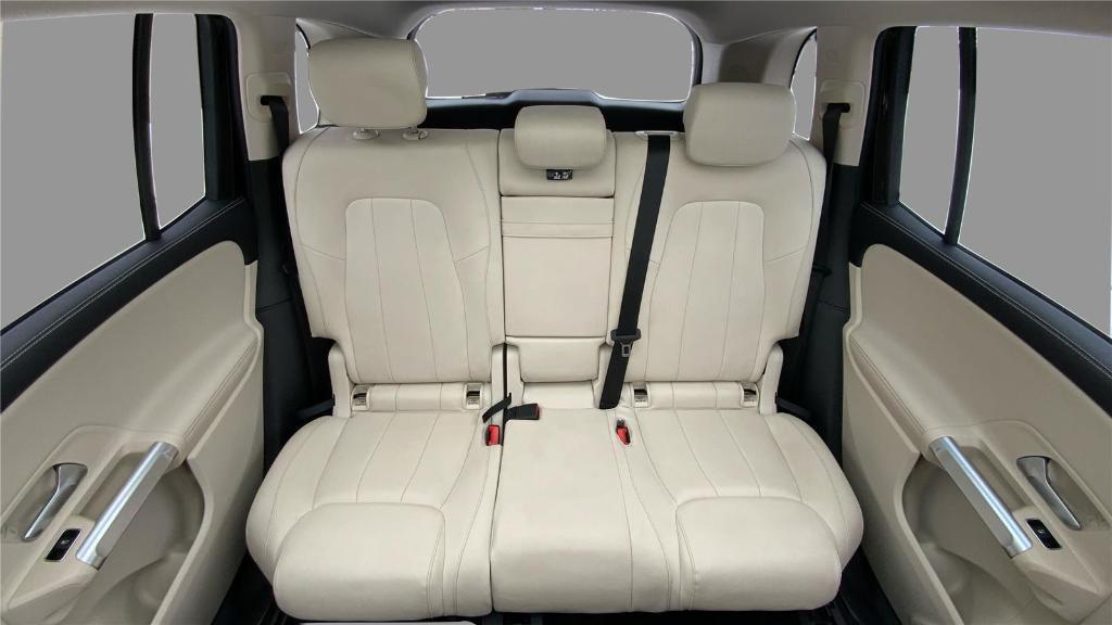 used 2020 Mercedes-Benz GLB 250 car, priced at $22,995