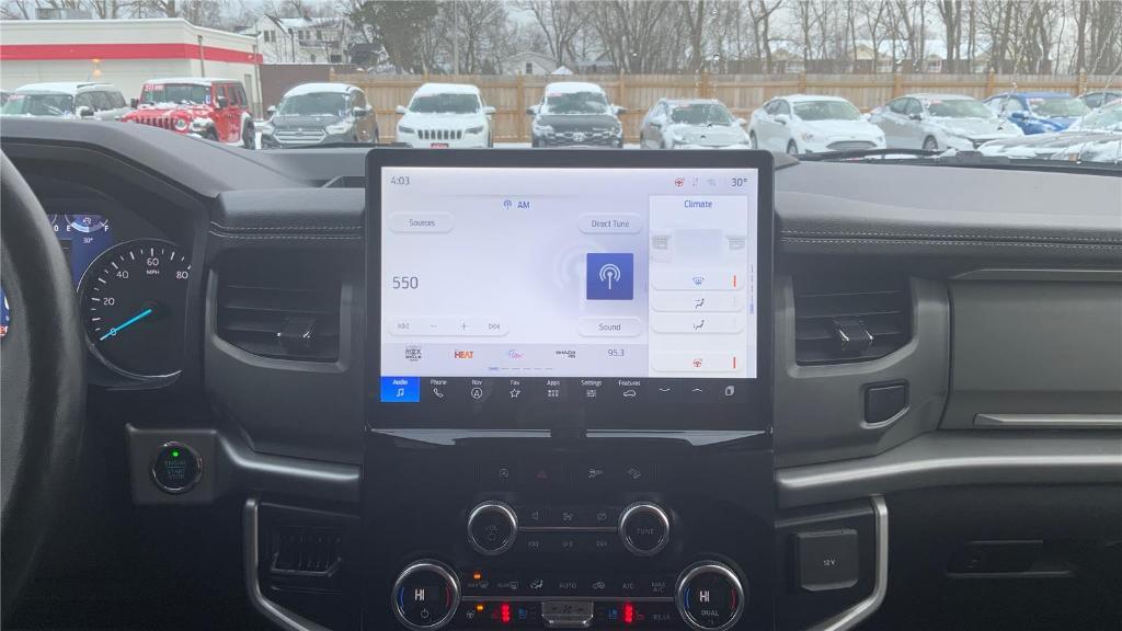 used 2024 Ford Expedition car, priced at $41,295