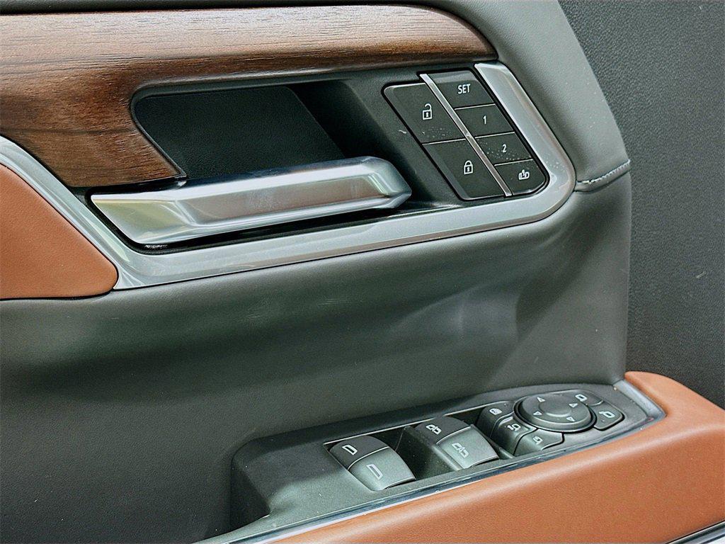 new 2026 GMC Sierra 2500 car, priced at $93,944