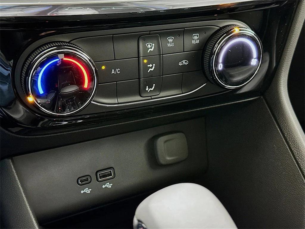 new 2026 Buick Encore GX car, priced at $28,085