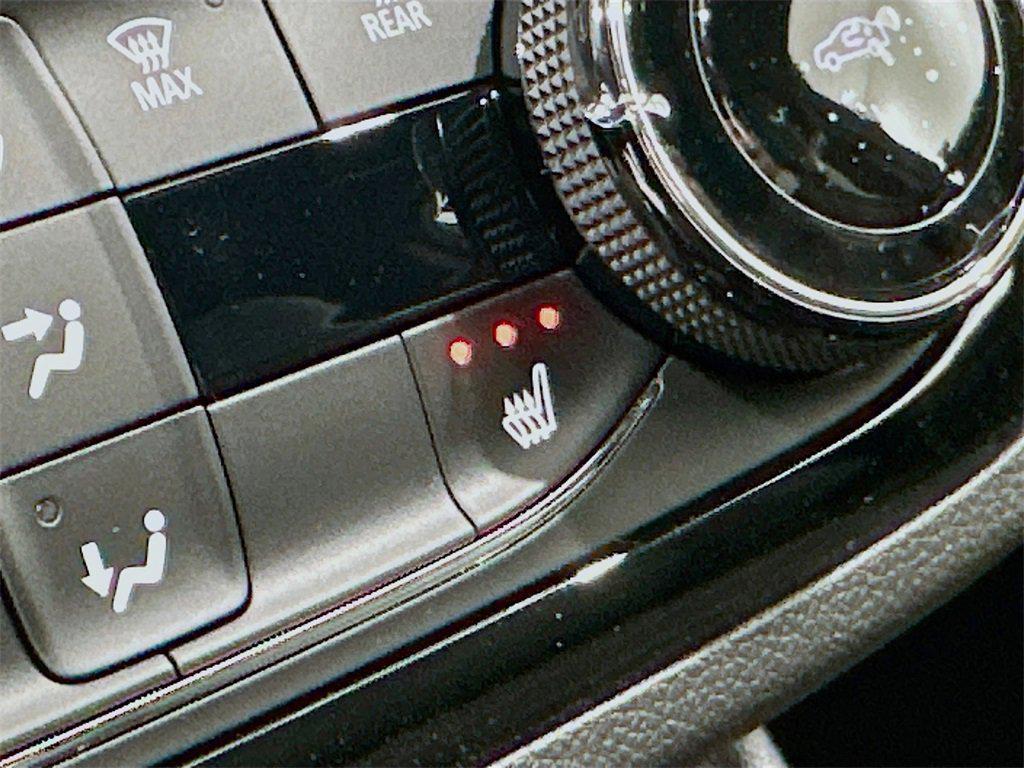 new 2026 Buick Envista car, priced at $29,825