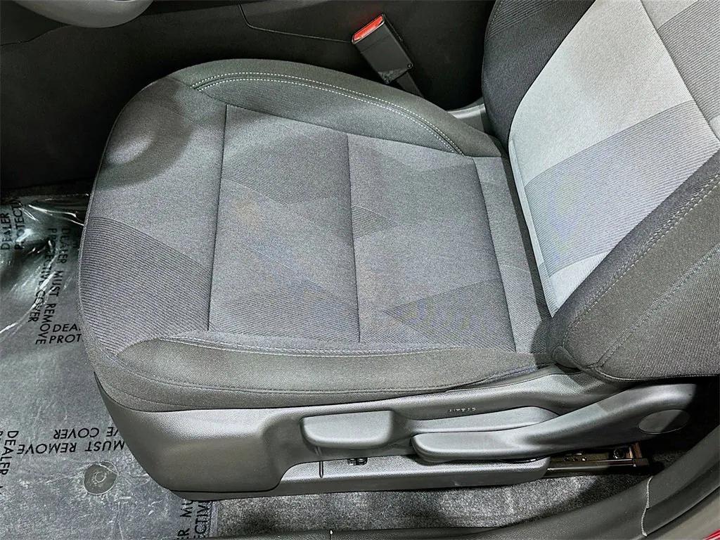 used 2025 Chevrolet Trax car, priced at $22,091