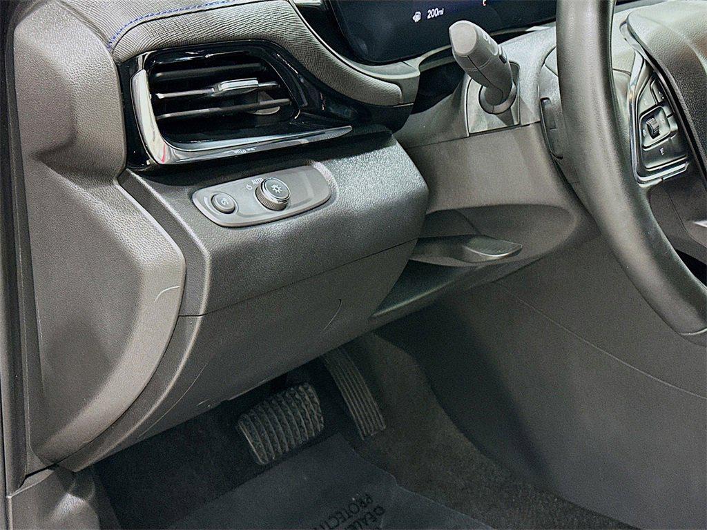 used 2025 Buick Envista car, priced at $25,248