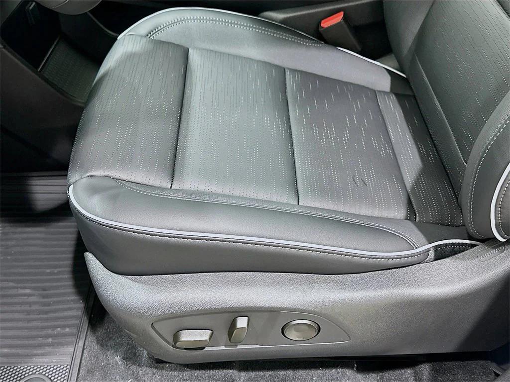 new 2026 Buick Enclave car, priced at $50,400