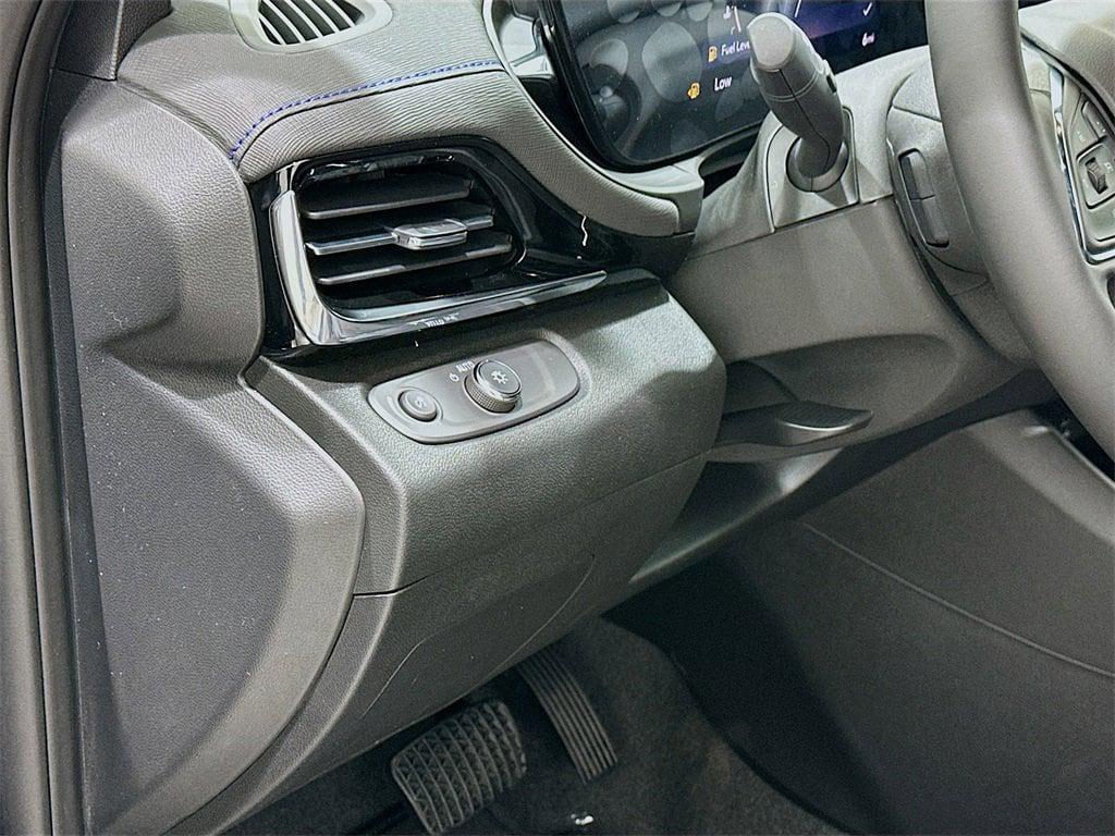 new 2026 Buick Envista car, priced at $30,020