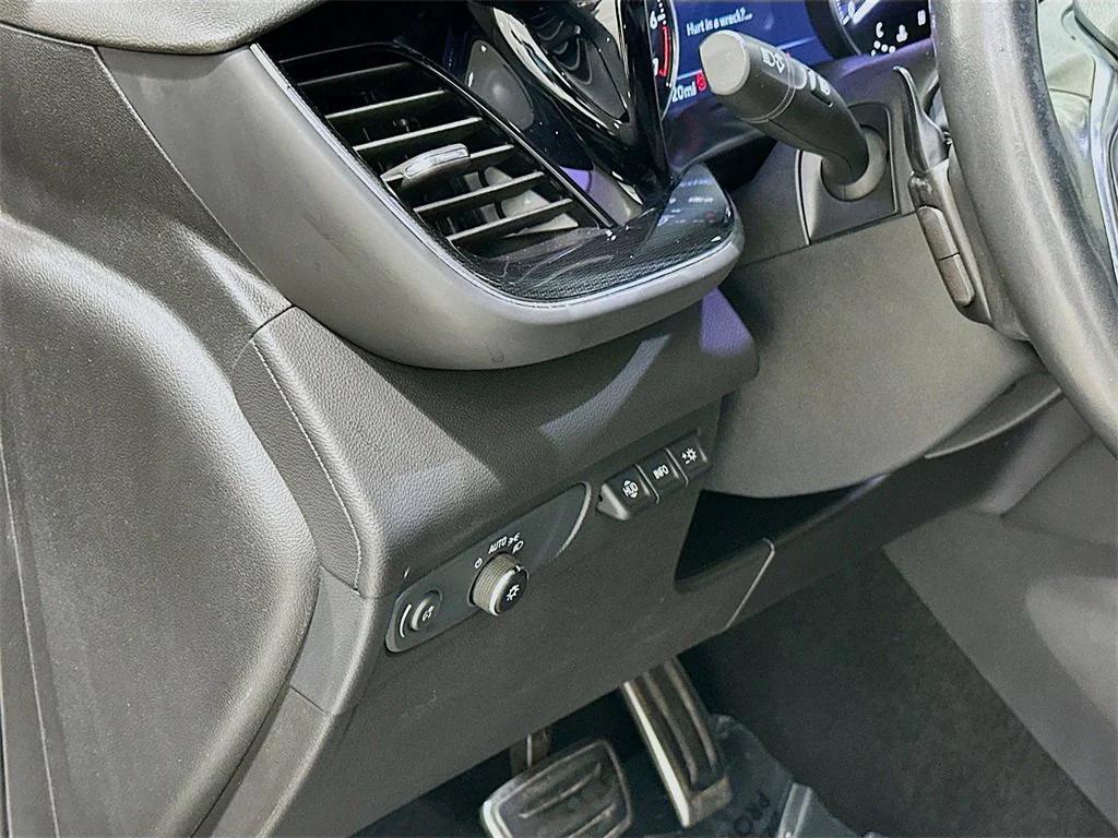 used 2022 Buick Envision car, priced at $23,900