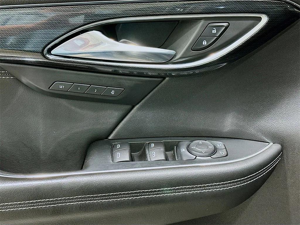 used 2022 Buick Envision car, priced at $23,900