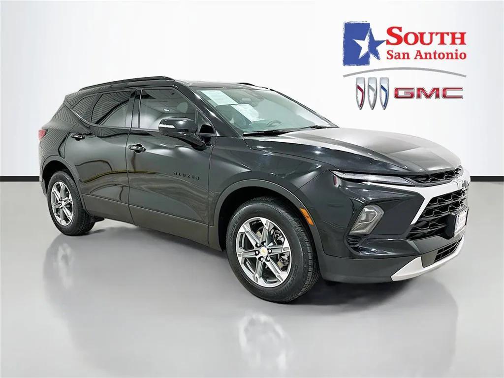 used 2024 Chevrolet Blazer car, priced at $27,143