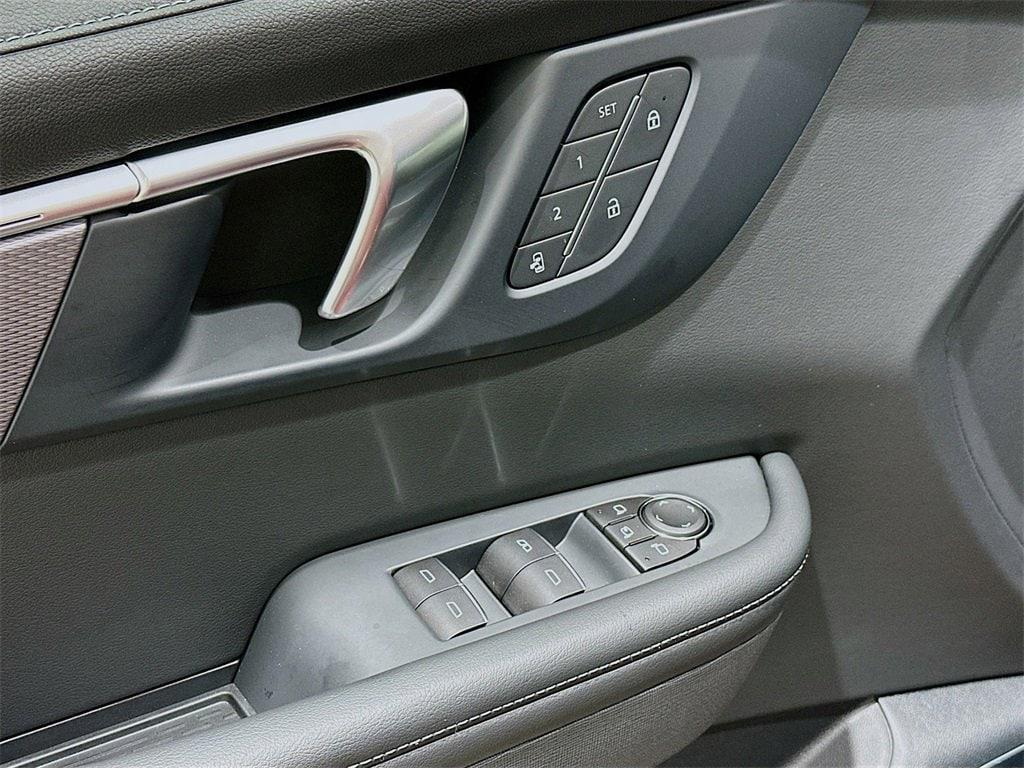 used 2026 Buick Enclave car, priced at $48,470