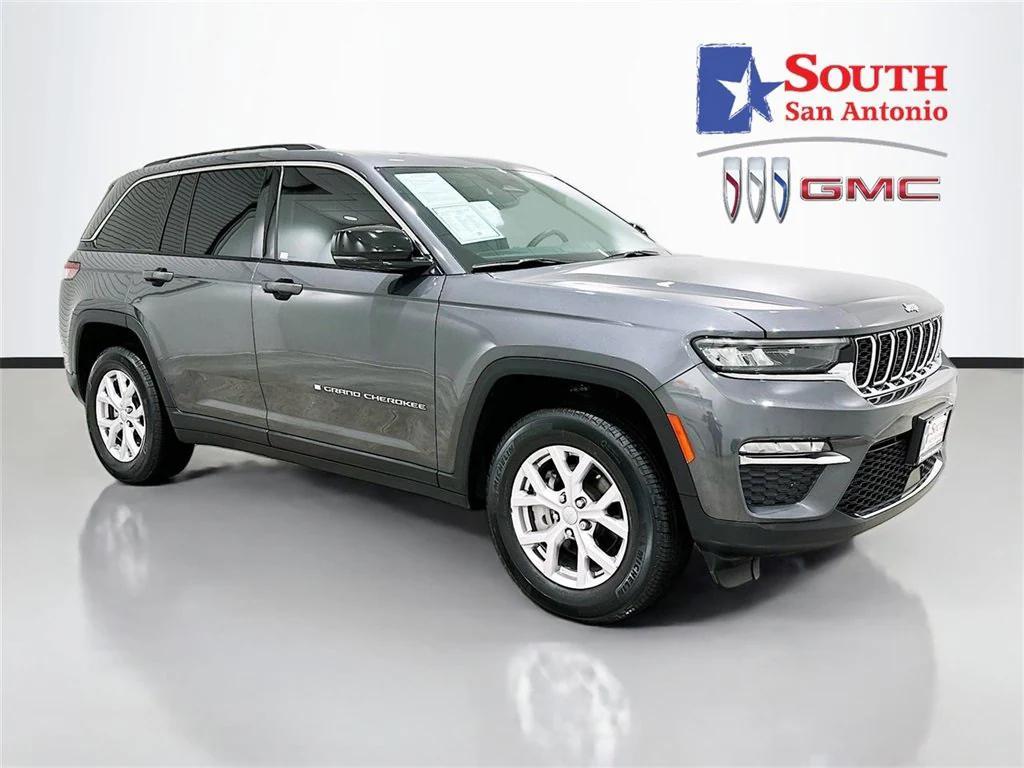 used 2022 Jeep Grand Cherokee car, priced at $25,322