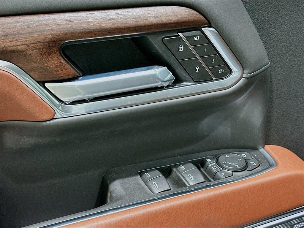 new 2026 GMC Sierra 2500 car, priced at $92,530