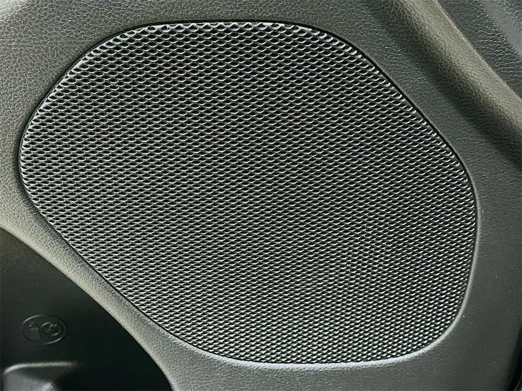 used 2021 Jeep Grand Cherokee car, priced at $24,491