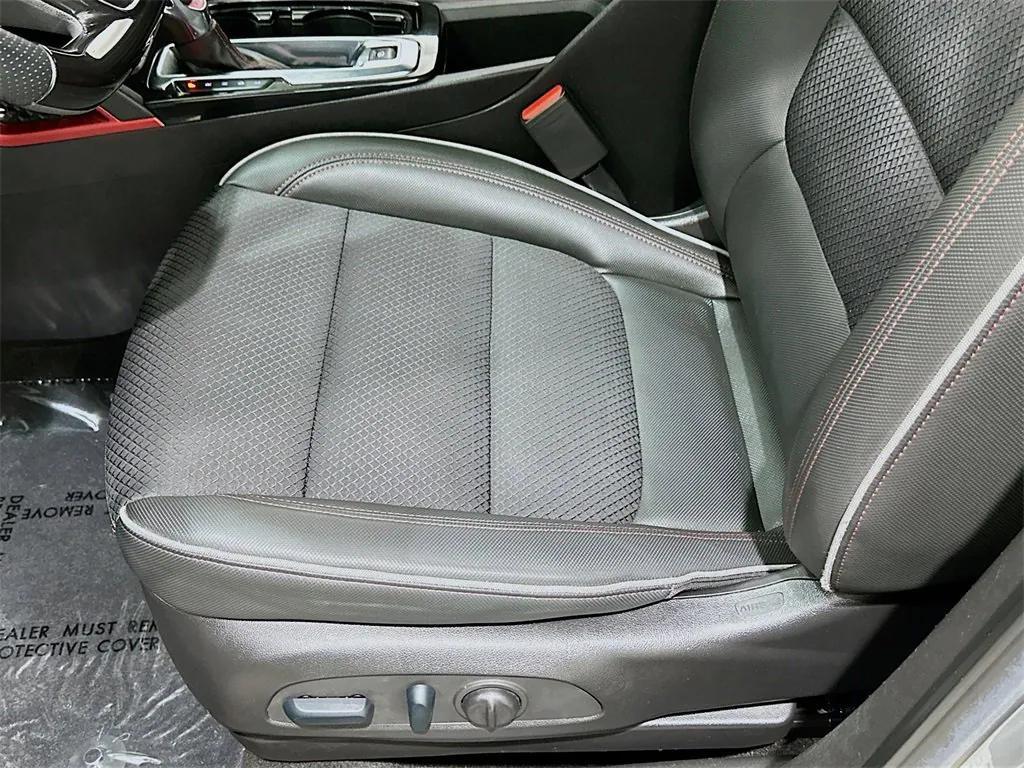 used 2023 Chevrolet TrailBlazer car, priced at $23,880