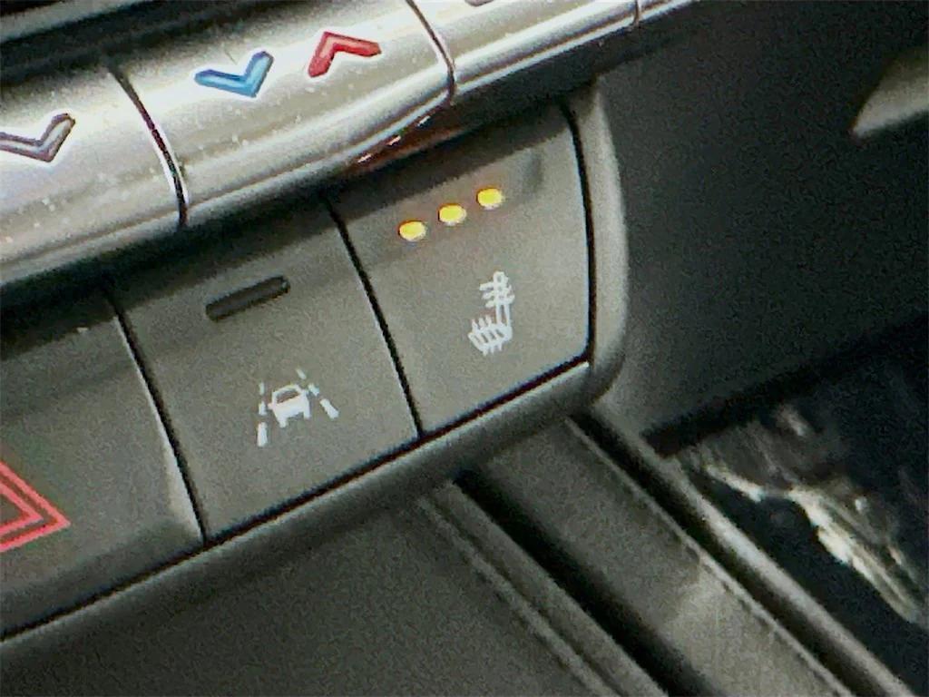 used 2020 Cadillac XT4 car, priced at $22,164