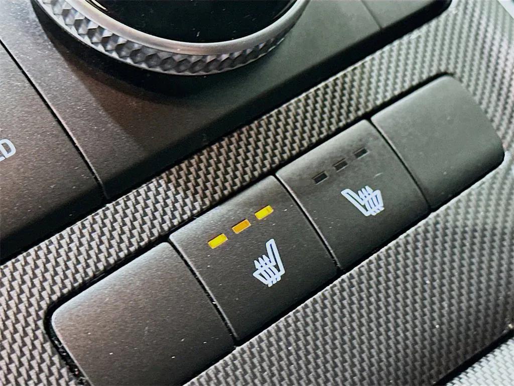 used 2022 Hyundai Santa Fe car, priced at $21,000