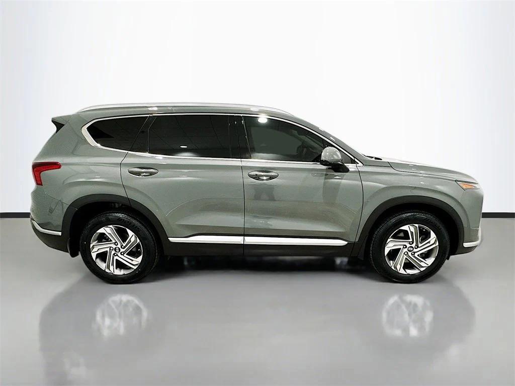 used 2022 Hyundai Santa Fe car, priced at $21,000