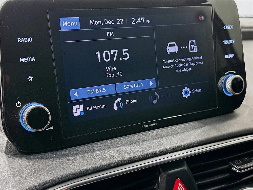 used 2022 Hyundai Santa Fe car, priced at $21,000