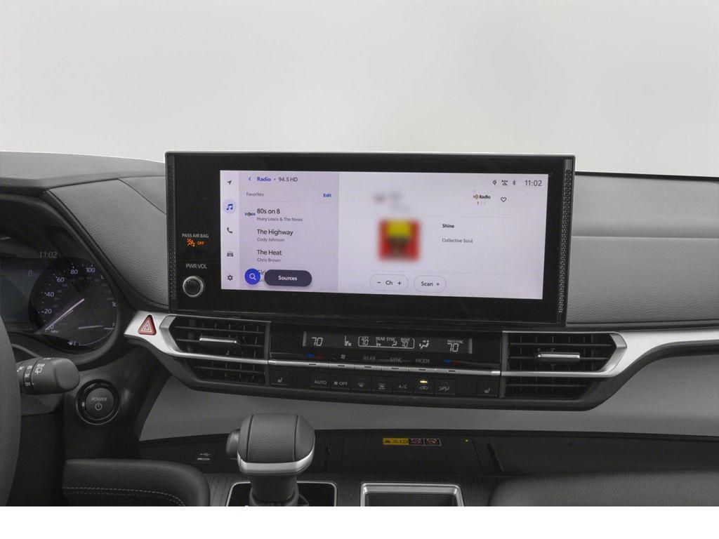 new 2025 Toyota Sienna car