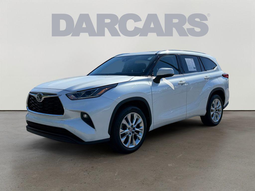 used 2023 Toyota Highlander car, priced at $41,925