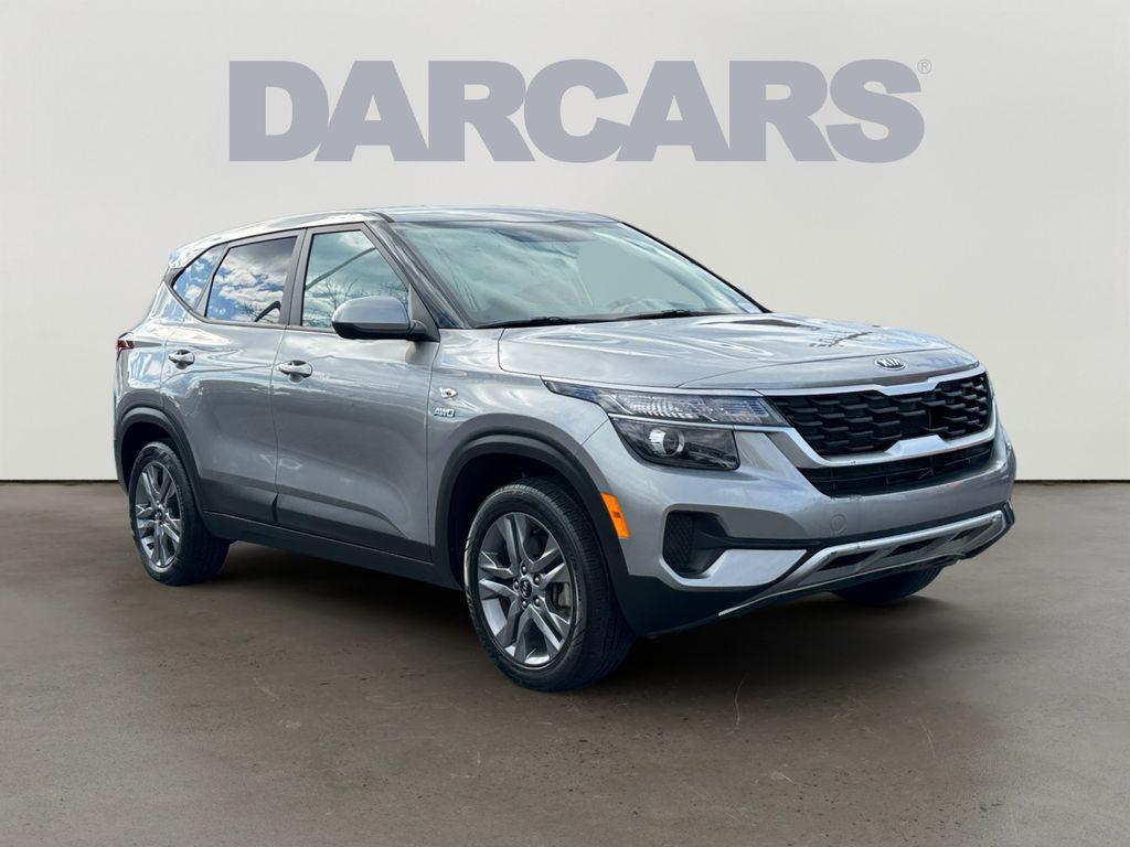 used 2021 Kia Seltos car, priced at $17,500