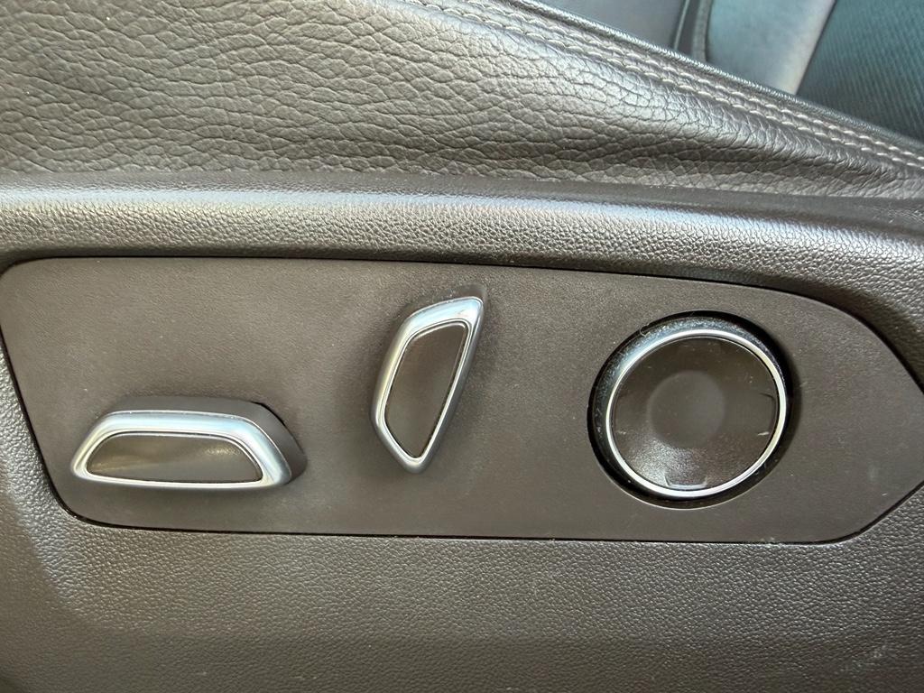 used 2021 GMC Yukon car, priced at $46,000