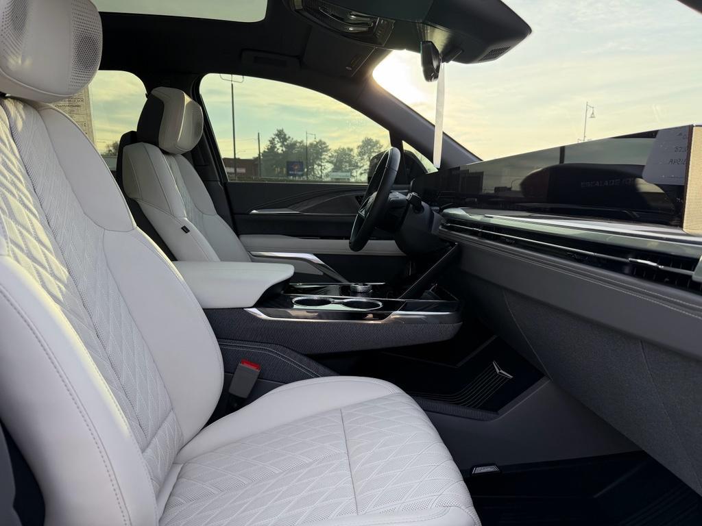 used 2026 Cadillac Escalade IQL car, priced at $121,000