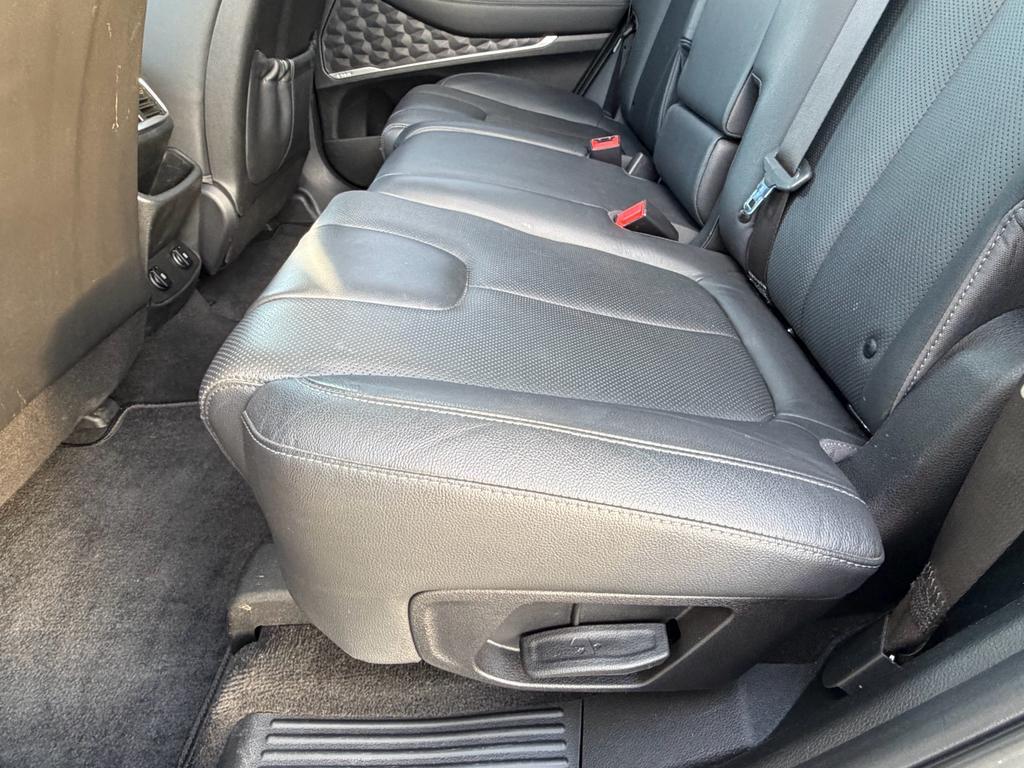 used 2020 Hyundai Santa Fe car, priced at $19,500