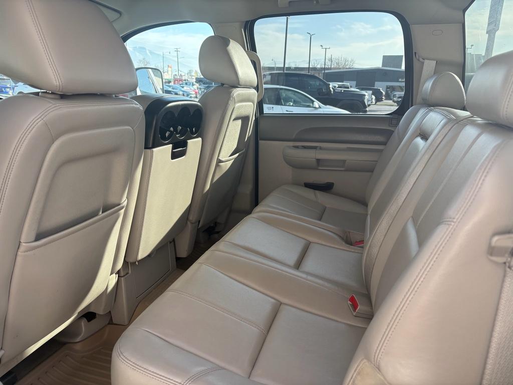 used 2013 GMC Sierra 2500 car, priced at $29,000