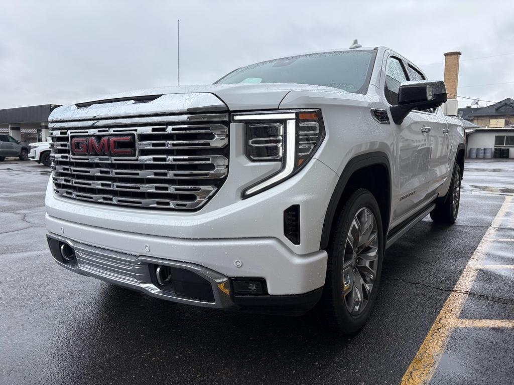 used 2024 GMC Sierra 1500 car, priced at $59,500