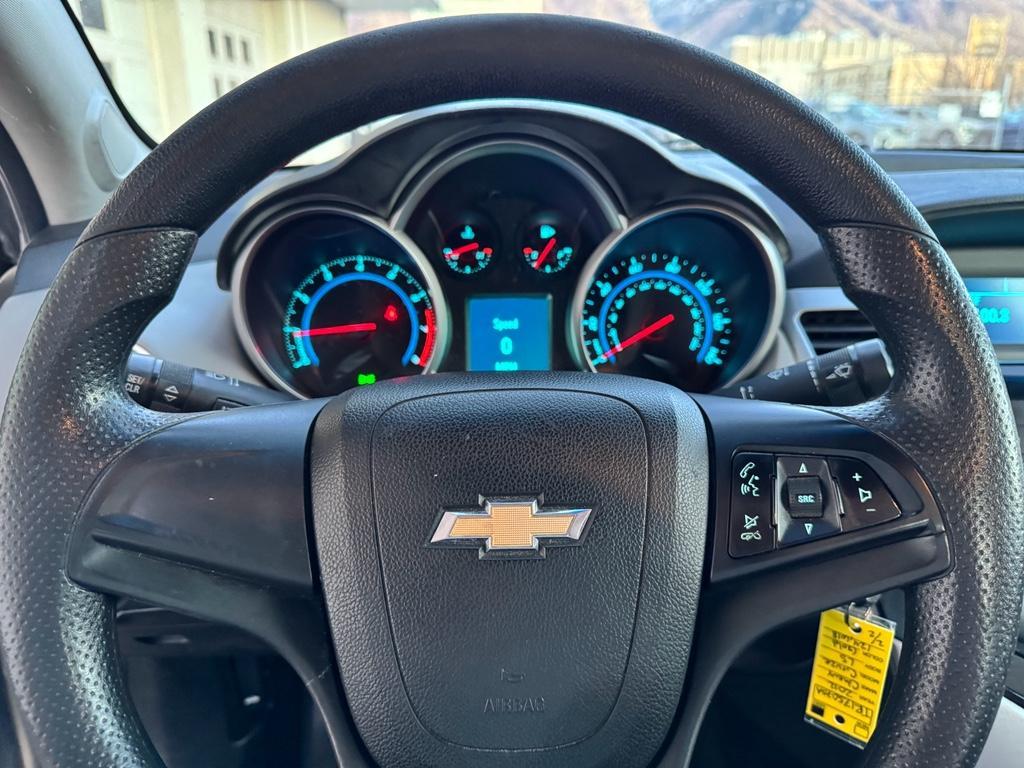 used 2012 Chevrolet Cruze car, priced at $5,500