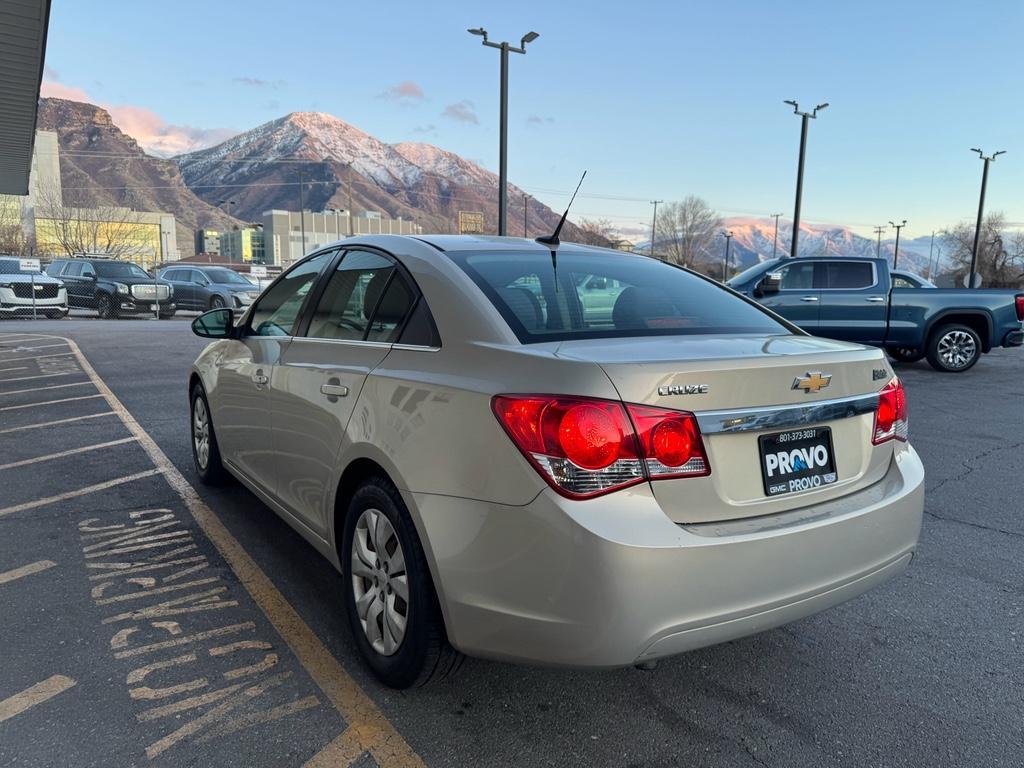 used 2012 Chevrolet Cruze car, priced at $5,500