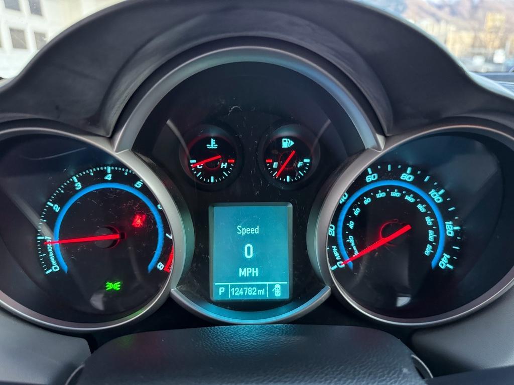 used 2012 Chevrolet Cruze car, priced at $5,500