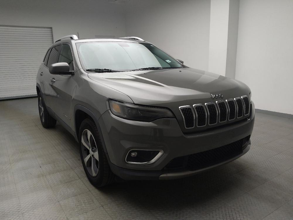 used 2019 Jeep Cherokee car, priced at $17,295