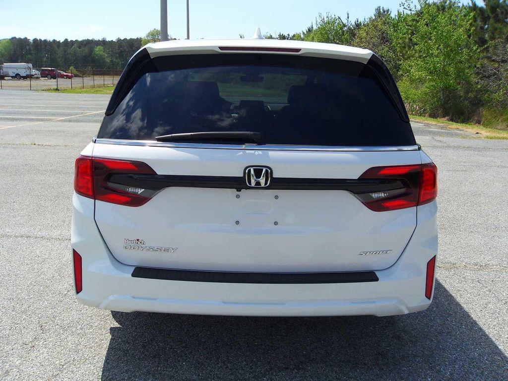 used 2025 Honda Odyssey car, priced at $38,085
