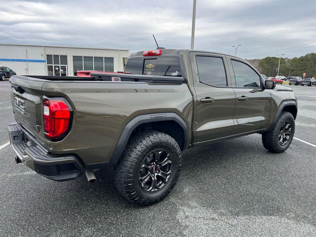 used 2024 GMC Canyon car, priced at $39,624