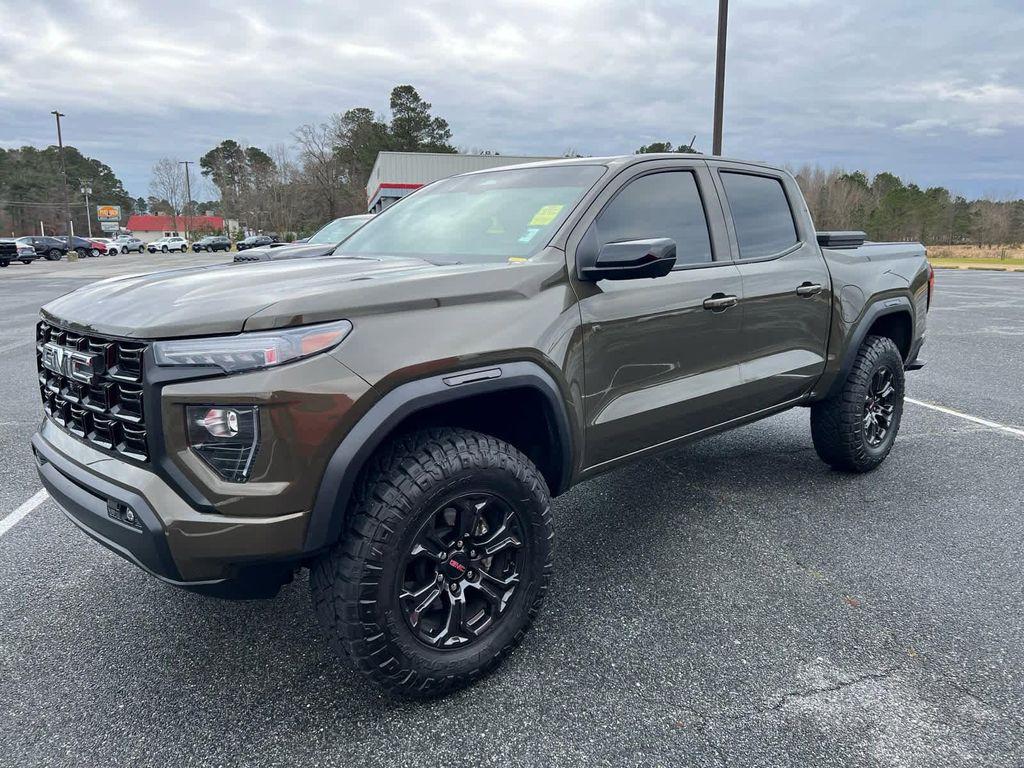 used 2024 GMC Canyon car, priced at $39,624