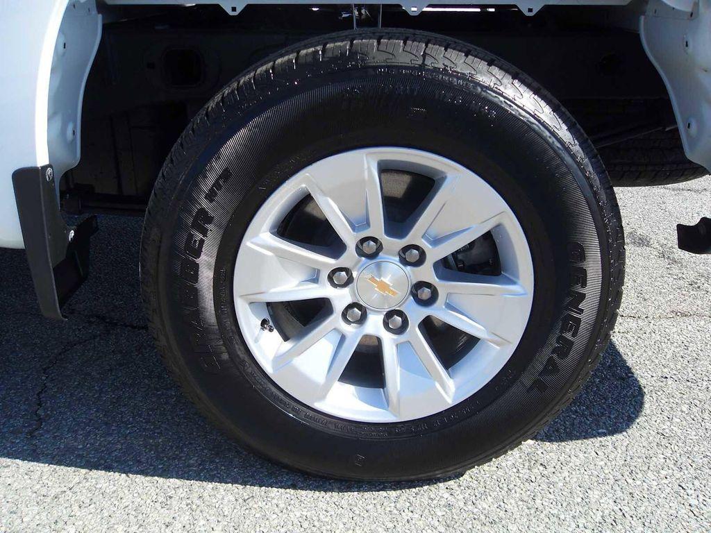 used 2025 Chevrolet Silverado 1500 car, priced at $42,126