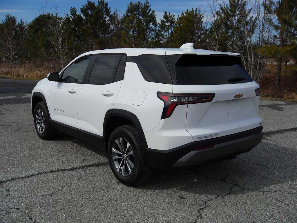 new 2026 Chevrolet Equinox car, priced at $34,345