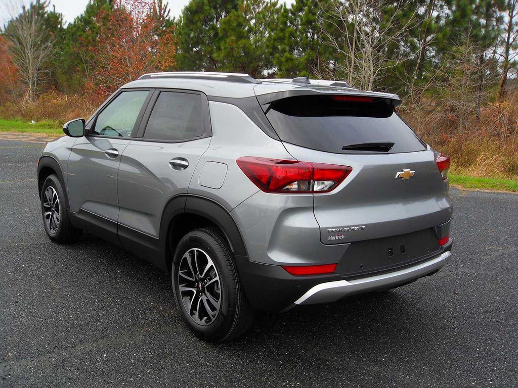 new 2026 Chevrolet TrailBlazer car, priced at $28,730