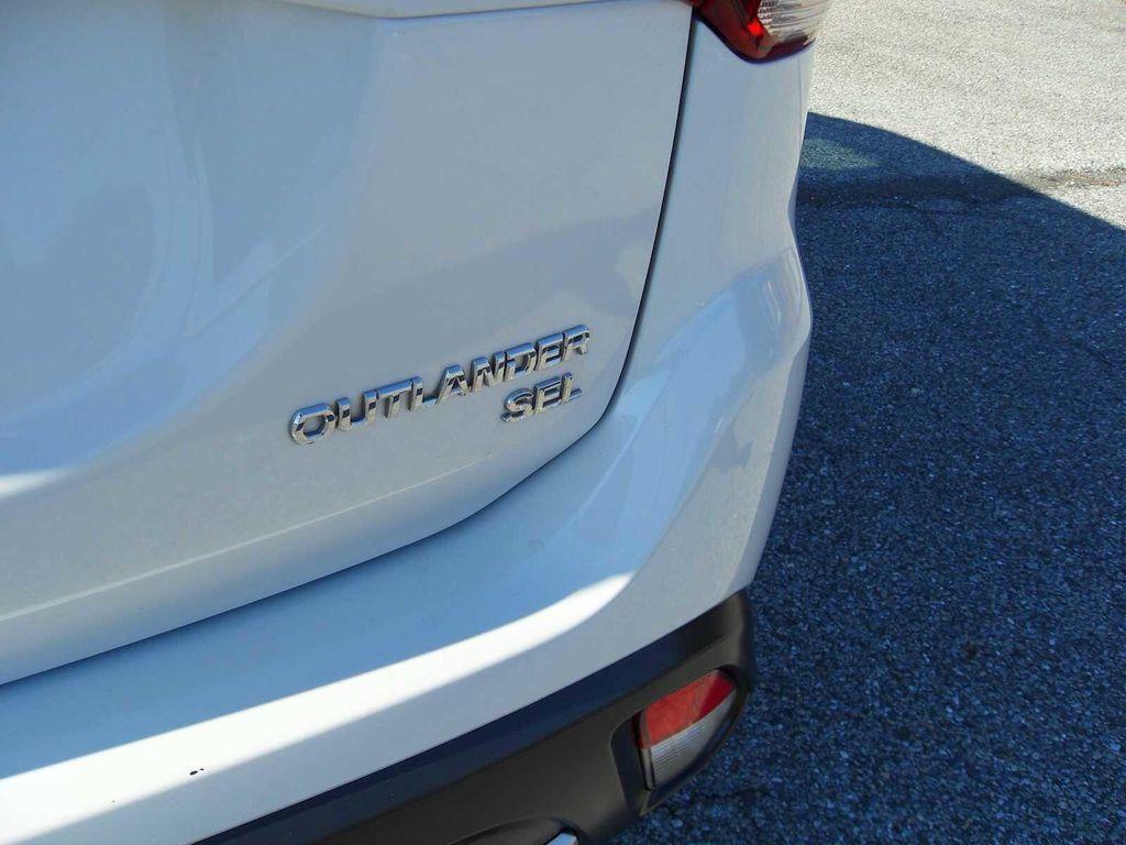 used 2016 Mitsubishi Outlander car, priced at $13,524