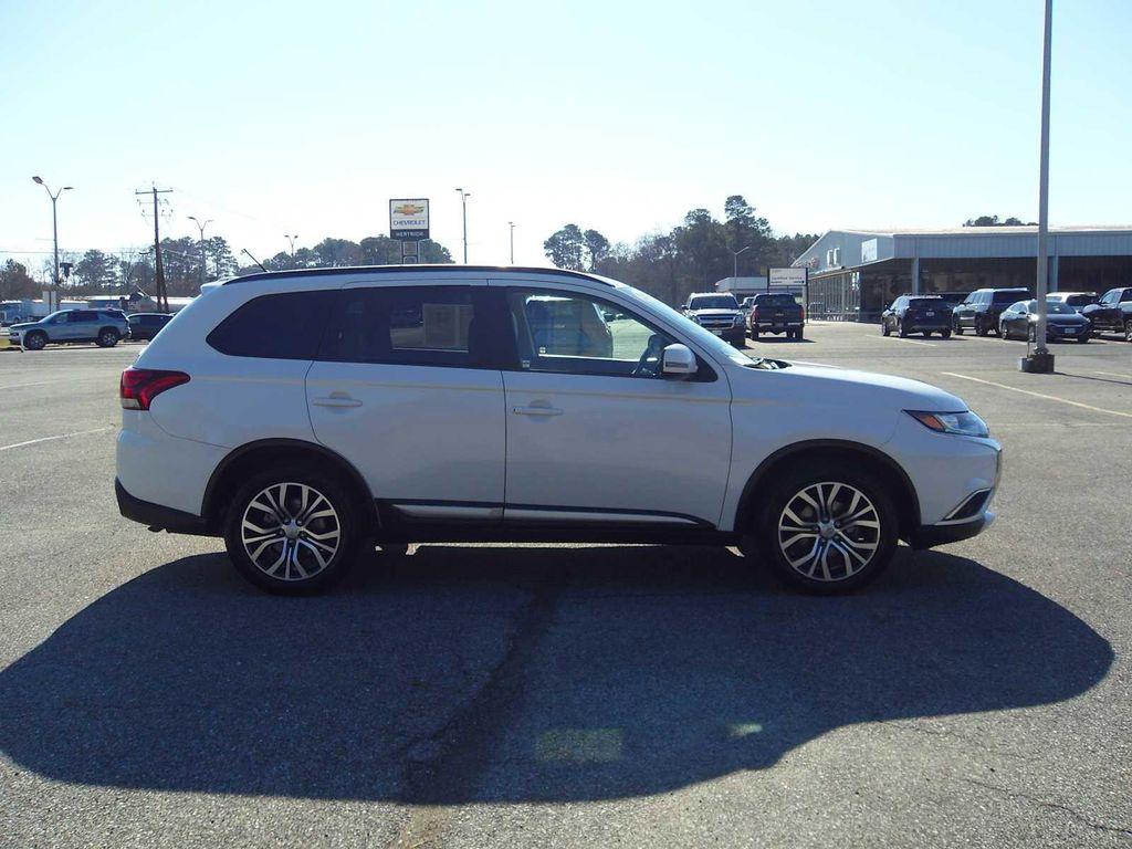 used 2016 Mitsubishi Outlander car, priced at $13,524