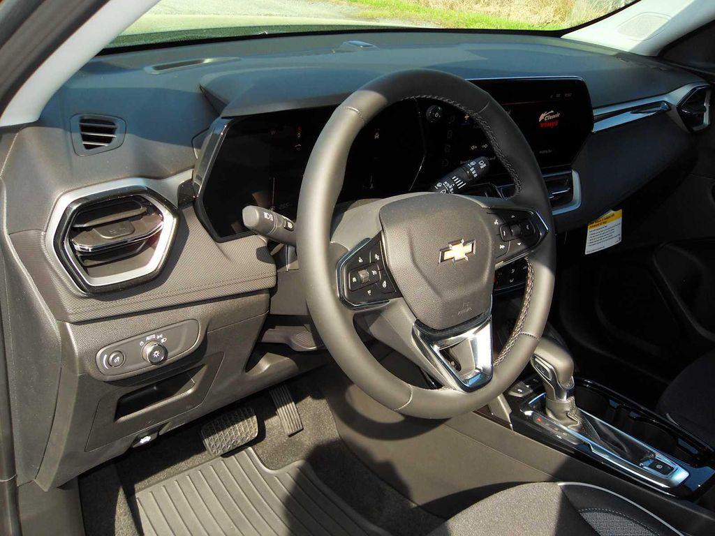 new 2026 Chevrolet TrailBlazer car, priced at $29,115