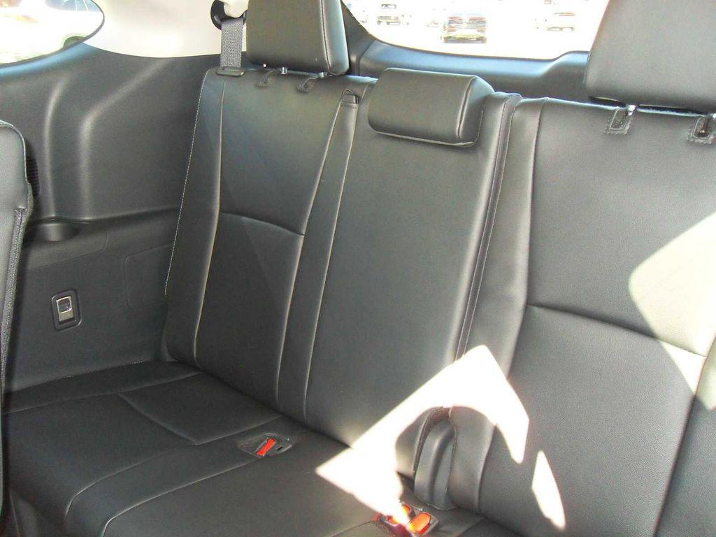 new 2026 Toyota Highlander Hybrid car, priced at $57,333