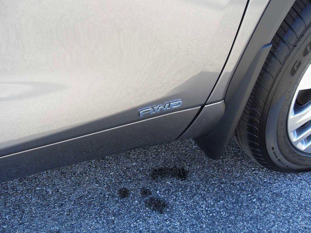 new 2026 Toyota Highlander Hybrid car, priced at $57,333