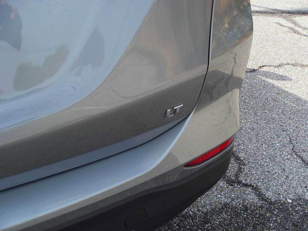 used 2023 Chevrolet Equinox car, priced at $21,998